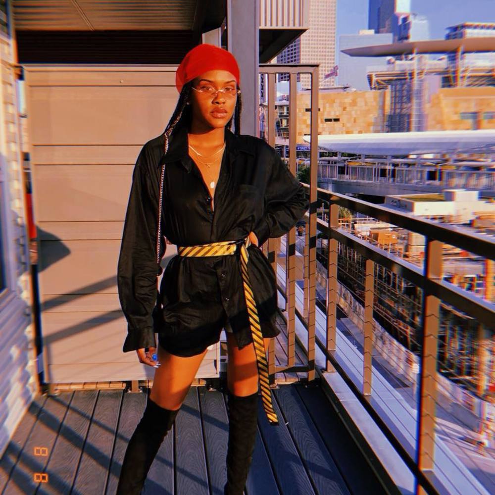 Meet your Posher, Monique